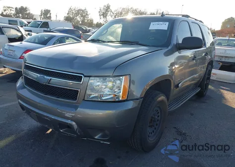 2007 Chevrolet Tahoe Ls из США, поврежденный, VIN 1GNFC13007R412919